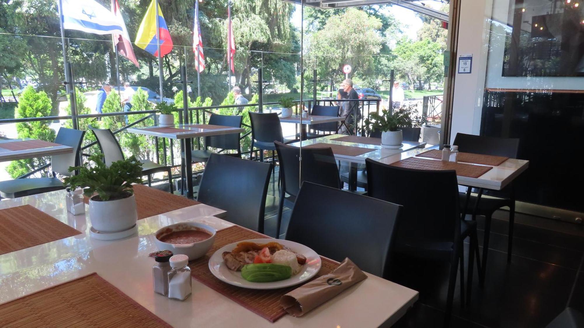 Lancaster House Hotel Bogota Exterior photo