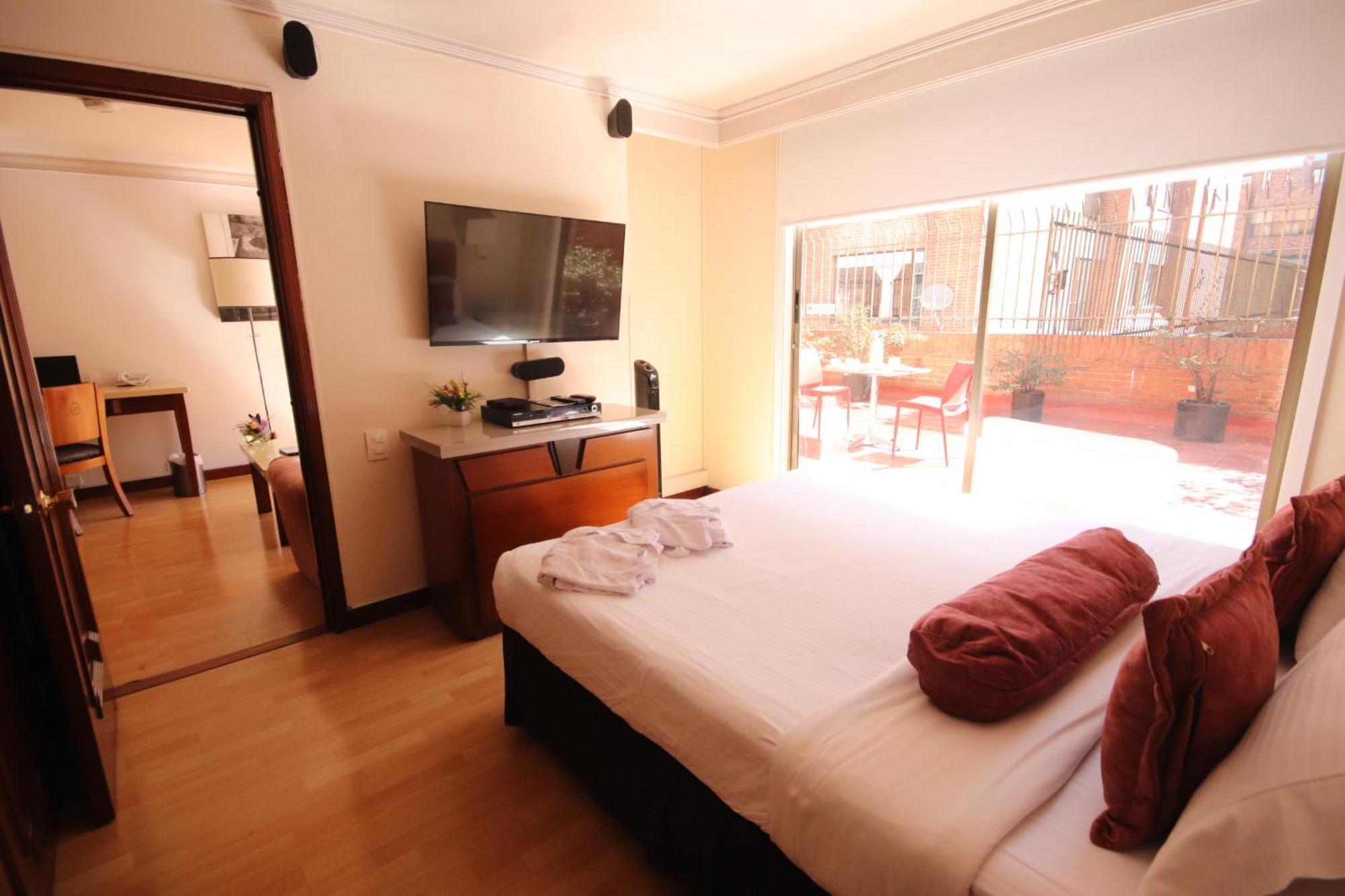 Lancaster House Hotel Bogota Exterior photo